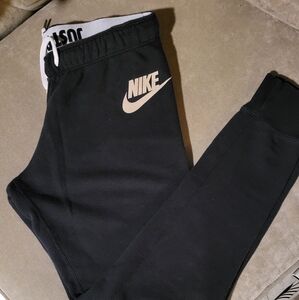 Nike Joggers
